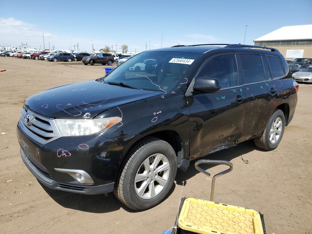 5TDBK3EH9BS056747 2011 Toyota Highlander Base