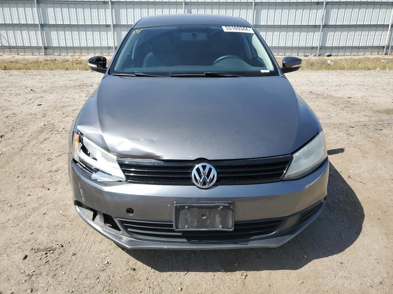 3VWDZ7AJ8BM125154 2011 Volkswagen Jetta Se