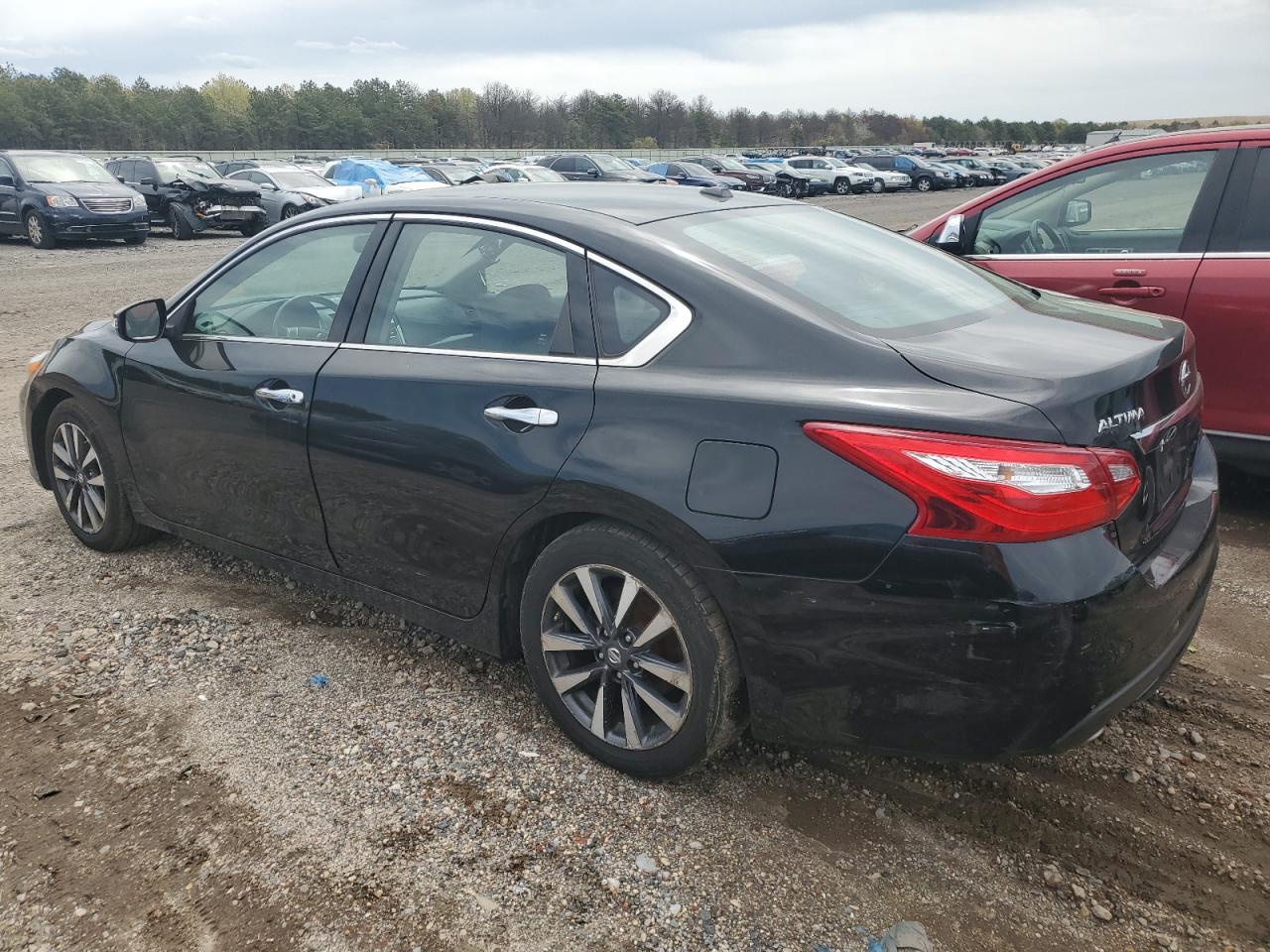 1N4AL3AP8HC182555 2017 Nissan Altima 2.5