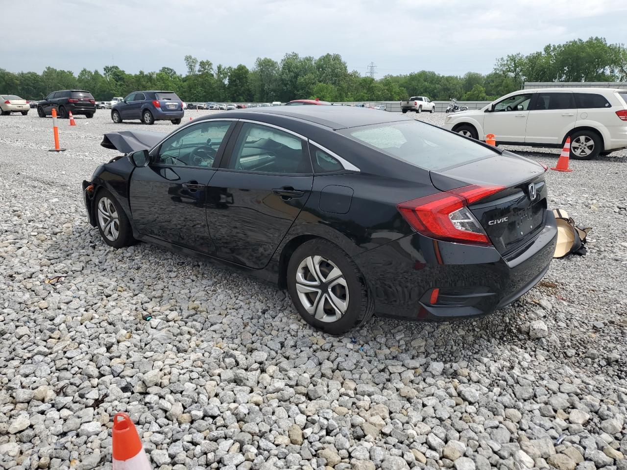 19XFC2F50JE020676 2018 Honda Civic Lx