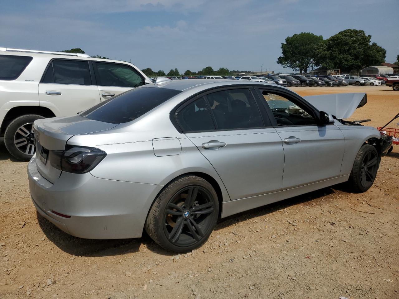 2014 BMW 320 I vin: WBA3B1C52EK131301