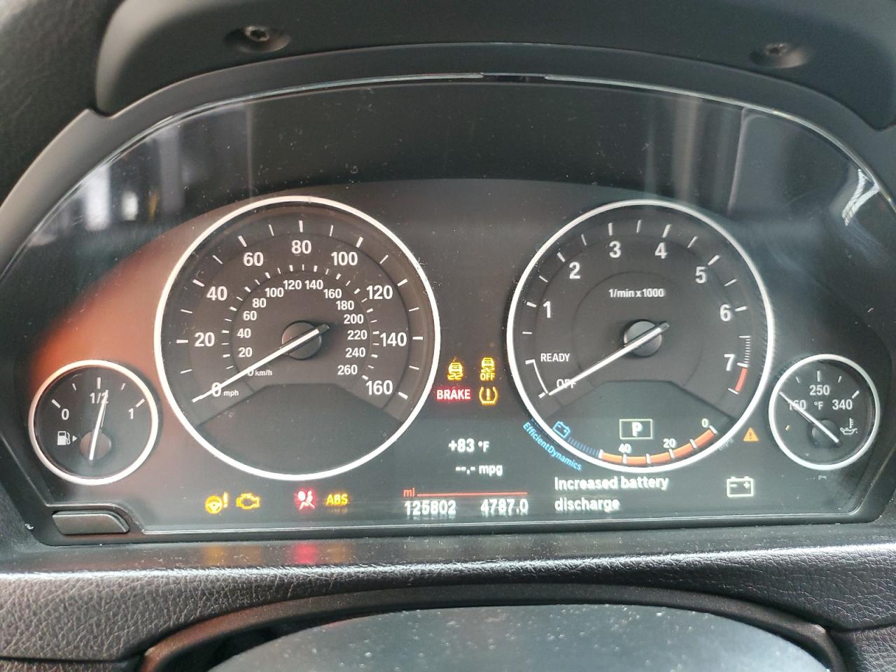 WBA8E5G59GNT93252 2016 BMW 320 Xi