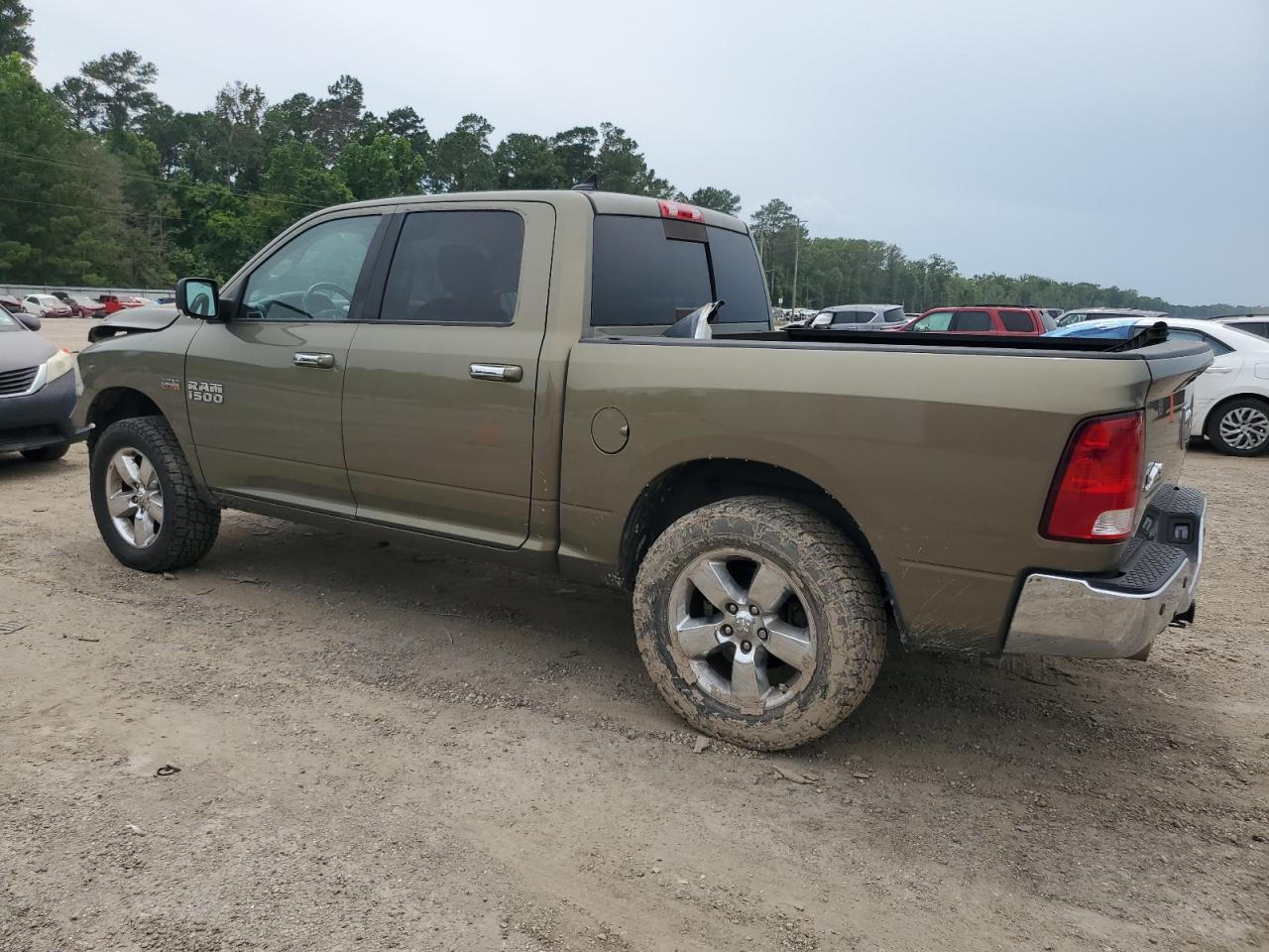 1C6RR6LT2DS665747 2013 Ram 1500 Slt