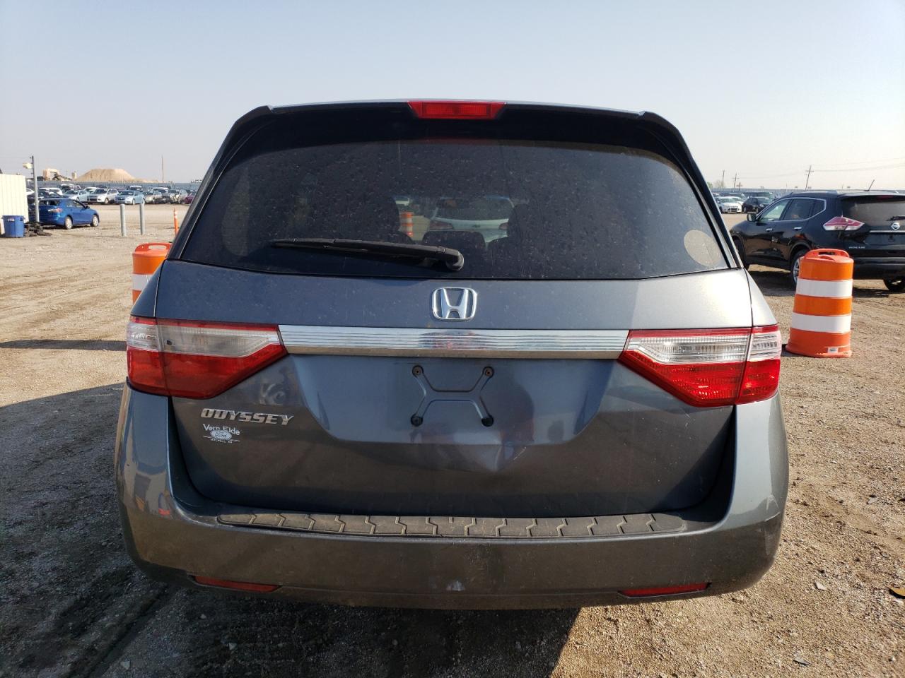 5FNRL5H46BB010149 2011 Honda Odyssey Ex