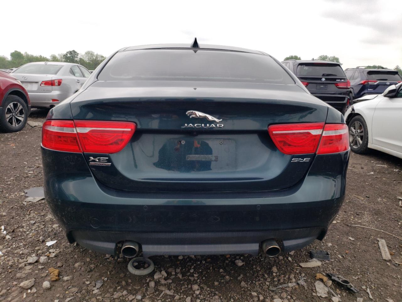 SAJAJ4BV1HA975163 2017 Jaguar Xe Premium