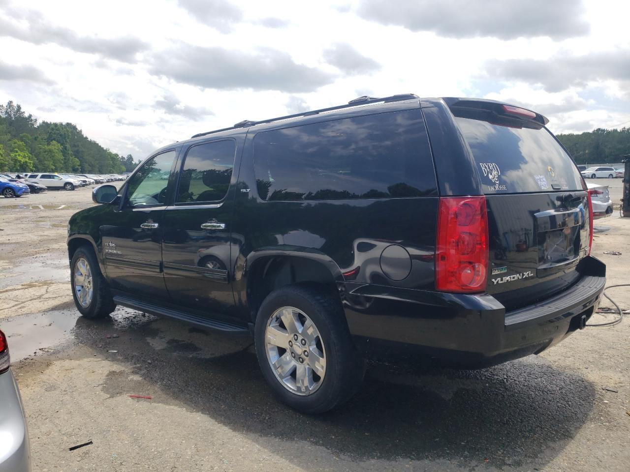 1GKS1KE09BR214272 2011 GMC Yukon Xl C1500 Slt