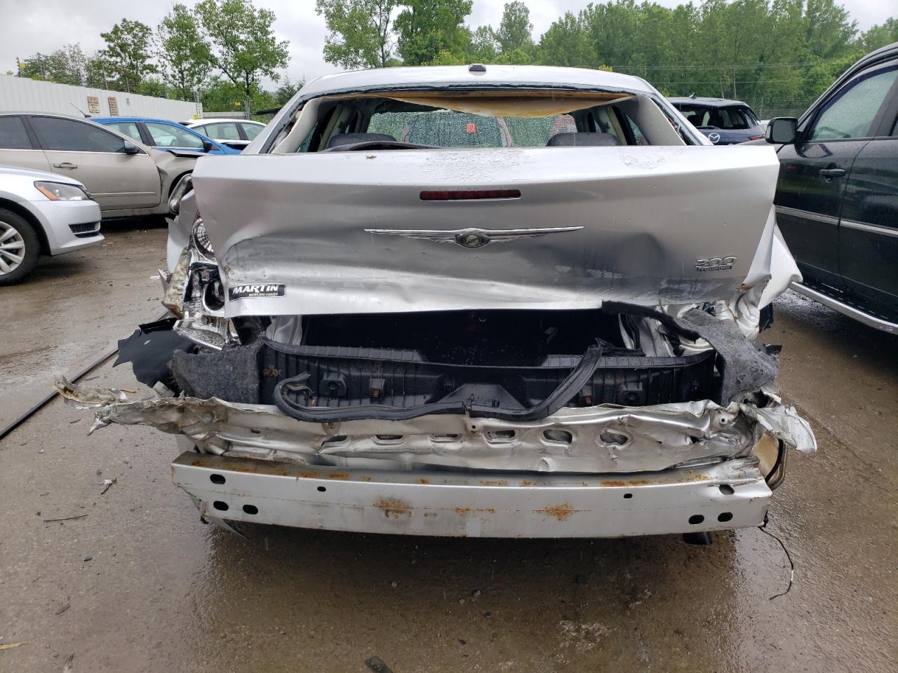 2C3CA5CVXAH327747 2010 Chrysler 300 Touring