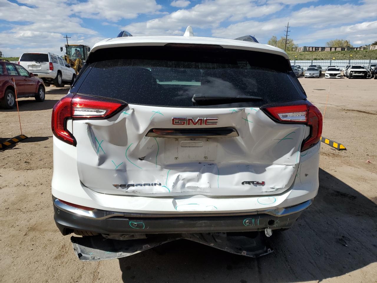 3GKALYEV1NL173118 2022 GMC Terrain At4