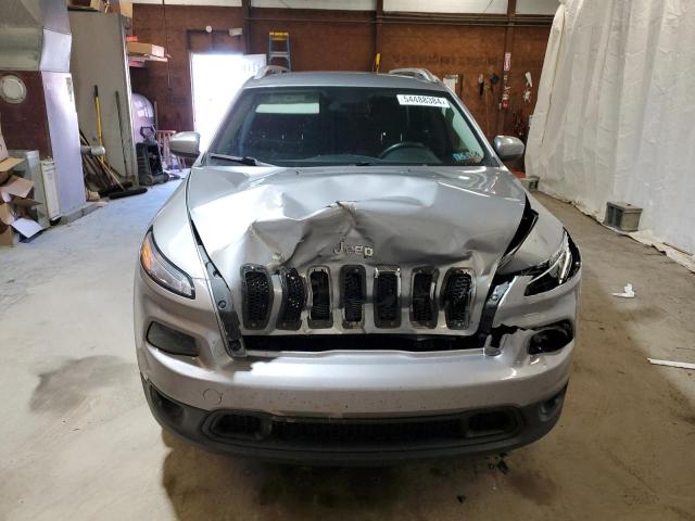 2015 Jeep Cherokee Latitude VIN: 1C4PJMCB0FW570473 Lot: 54488384