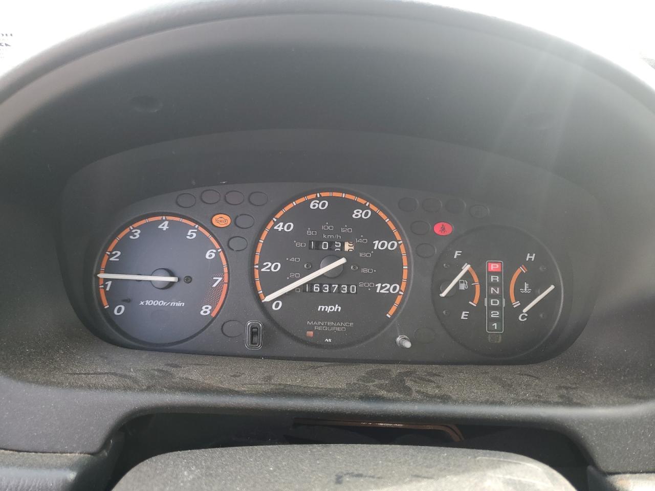 JHLRD1868YC002828 2000 Honda Cr-V Ex