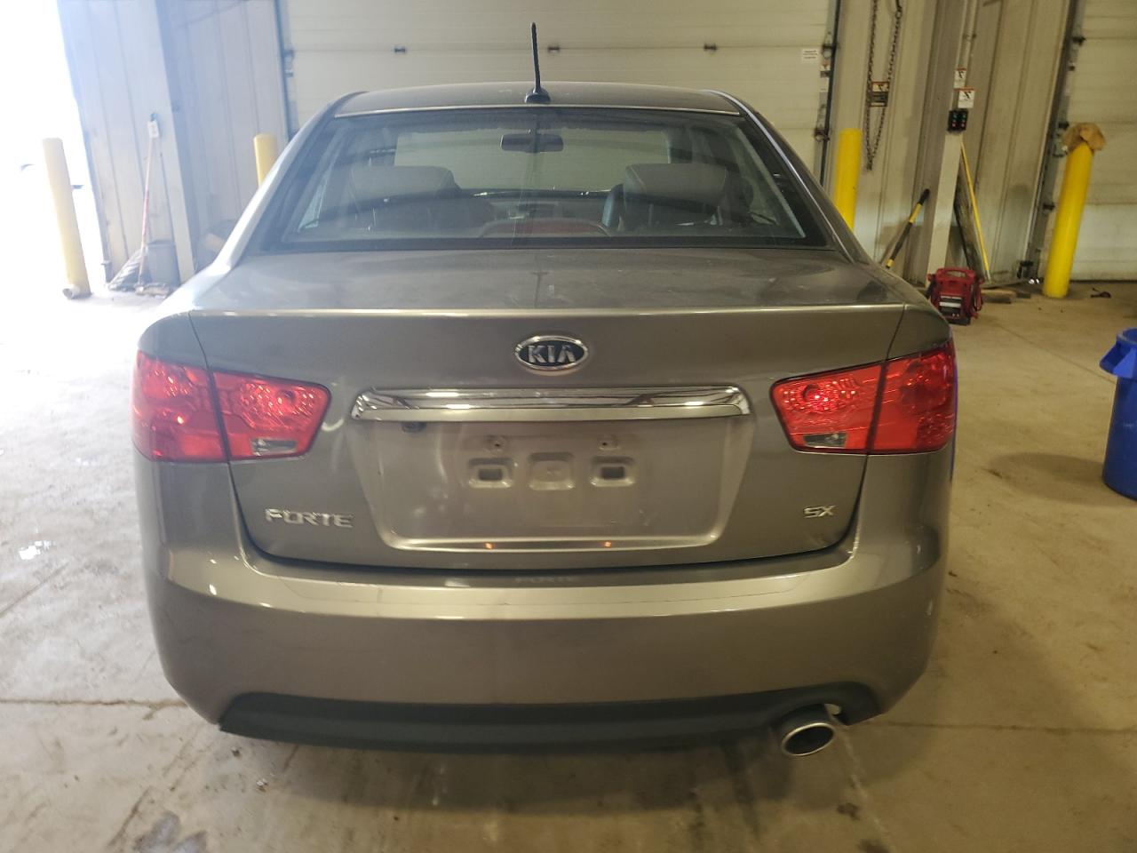 KNAFW4A3XB5376698 2011 Kia Forte Sx