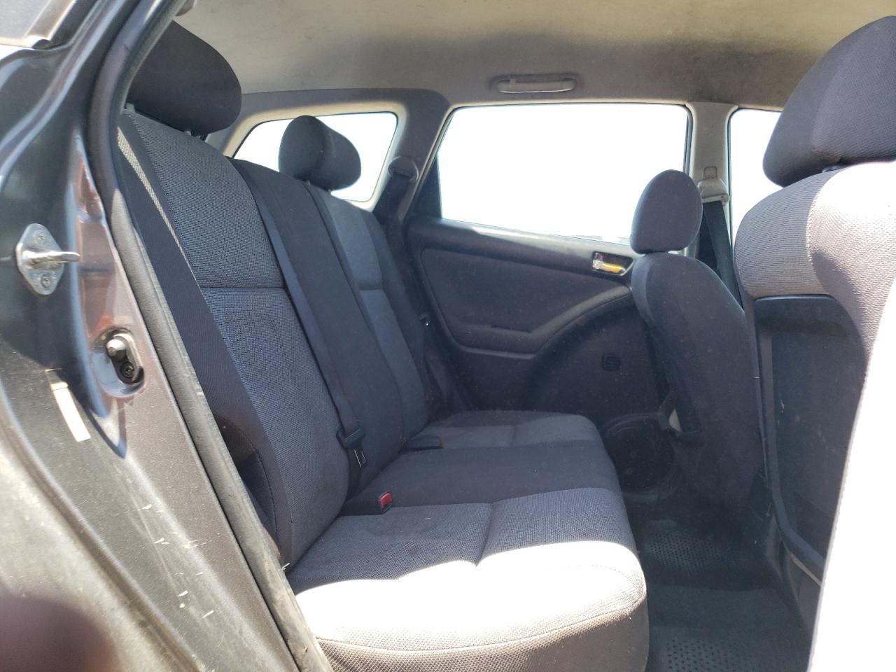 2T1KR32EX4C183900 2004 Toyota Corolla Matrix Xr