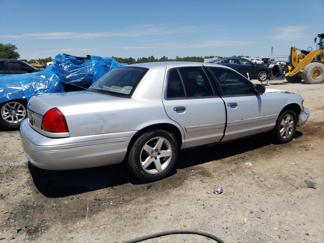 2FAFP74W13X152555 2003 Ford Crown Victoria Lx