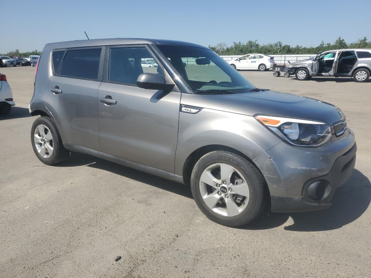 KNDJN2A2XH7422510 2017 Kia Soul