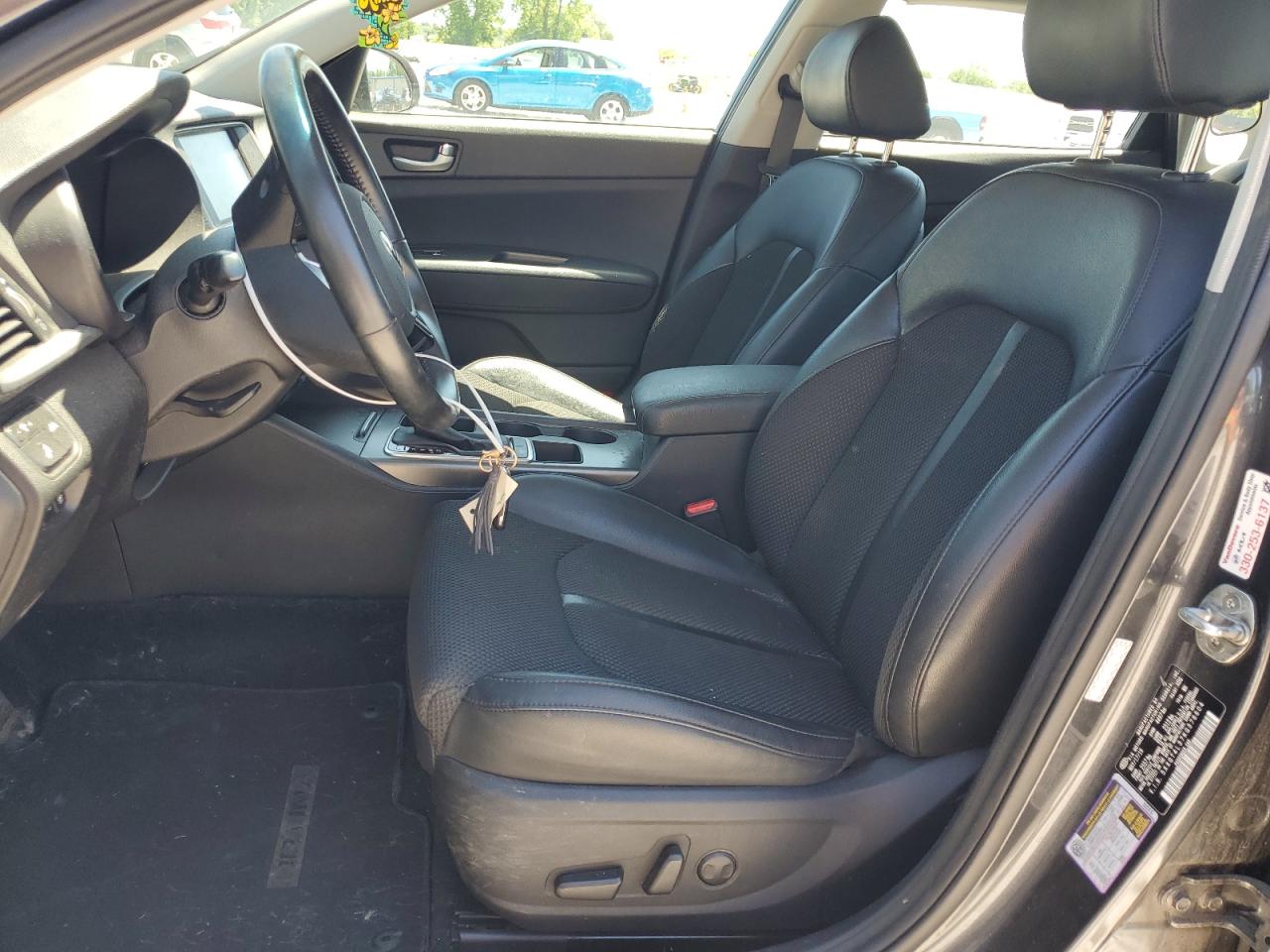 5XXGT4L37KG376604 2019 Kia Optima Lx