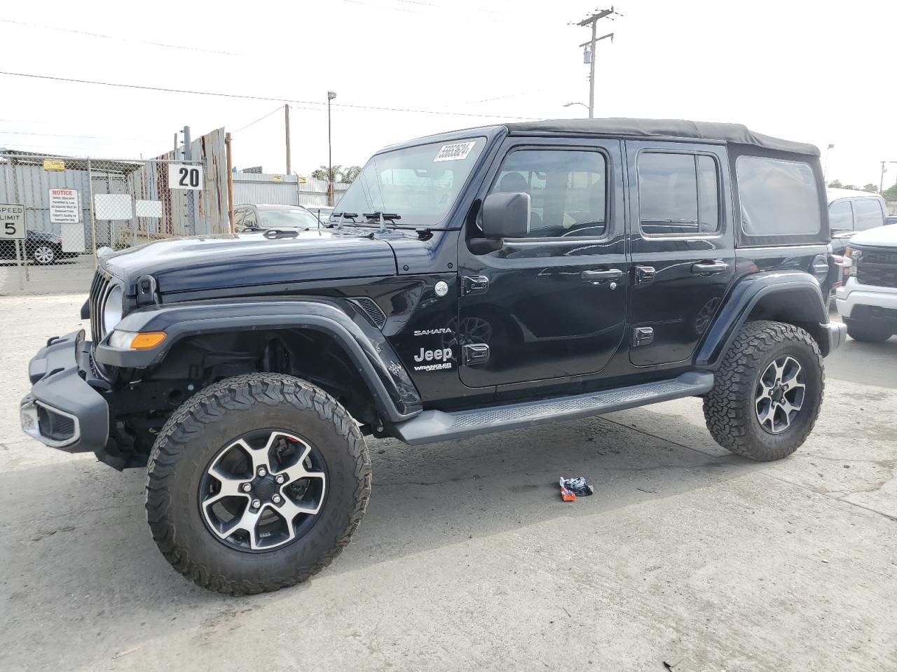 2018 Jeep Wrangler Unlimited Sahara vin: 1C4HJXEG0JW130468