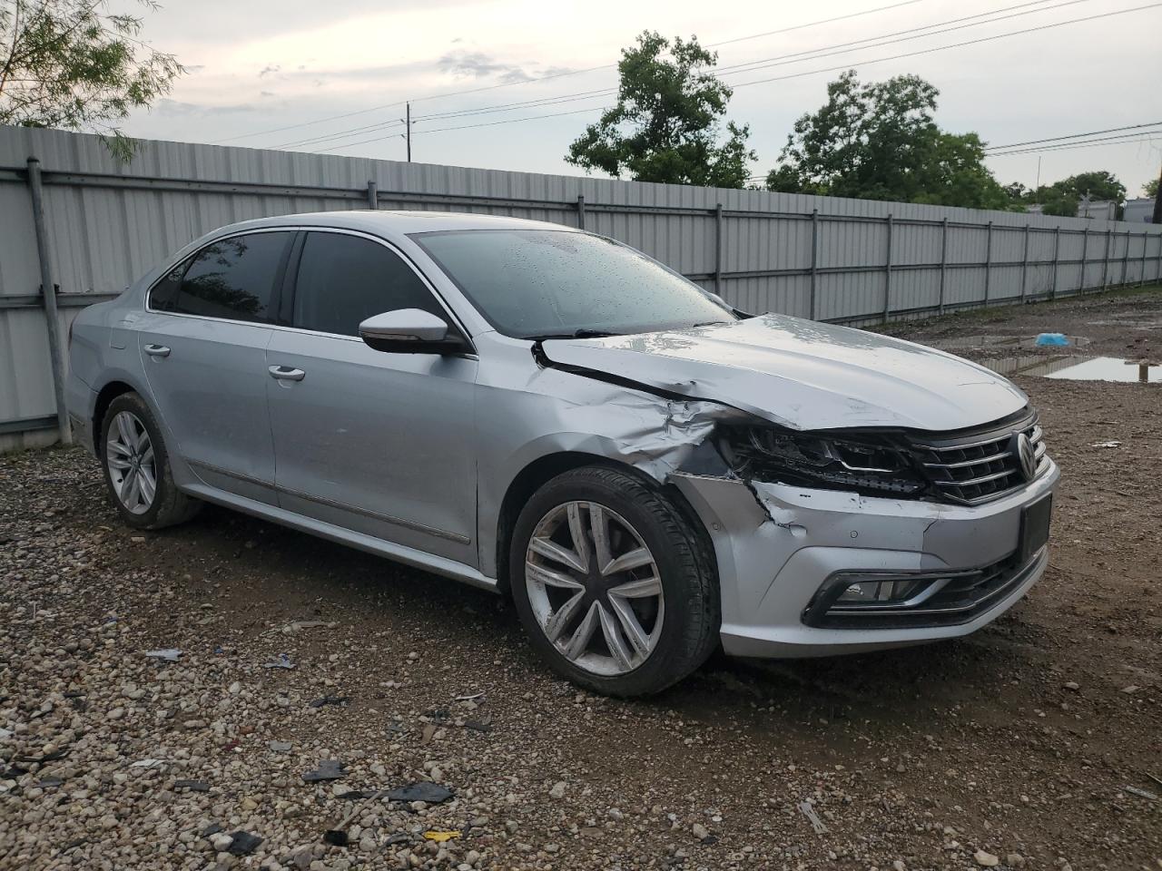 1VWCT7A39HC069394 2017 Volkswagen Passat Sel Premium