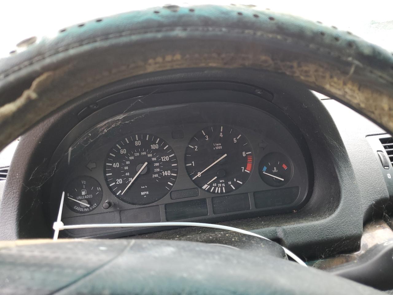 WBAFA53531LM81001 2001 BMW X5 3.0I