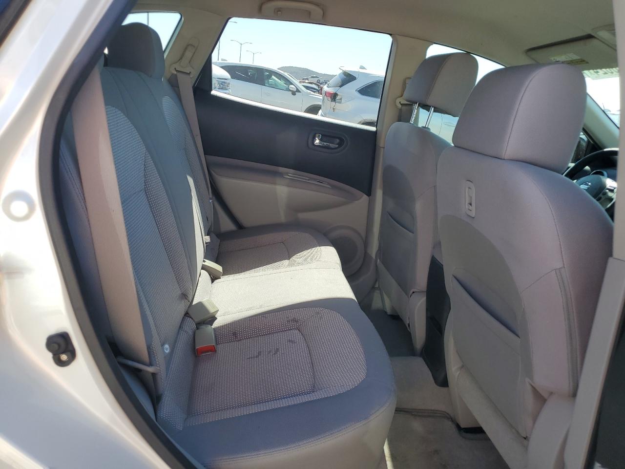 JN8AS5MT2CW263936 2012 Nissan Rogue S