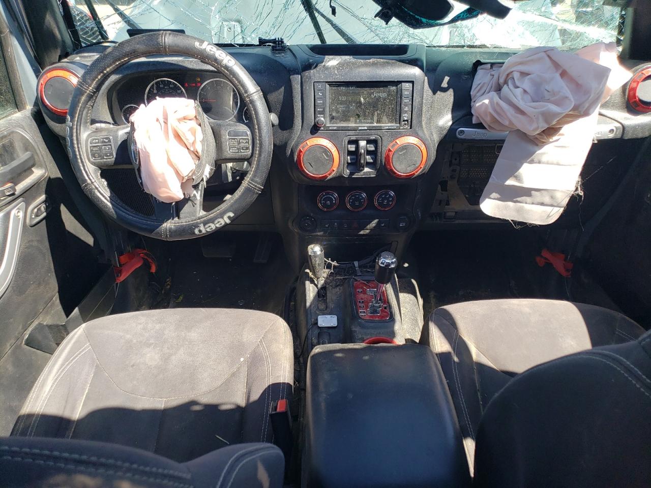 1C4BJWFG0FL694709 2015 Jeep Wrangler Unlimited Rubicon