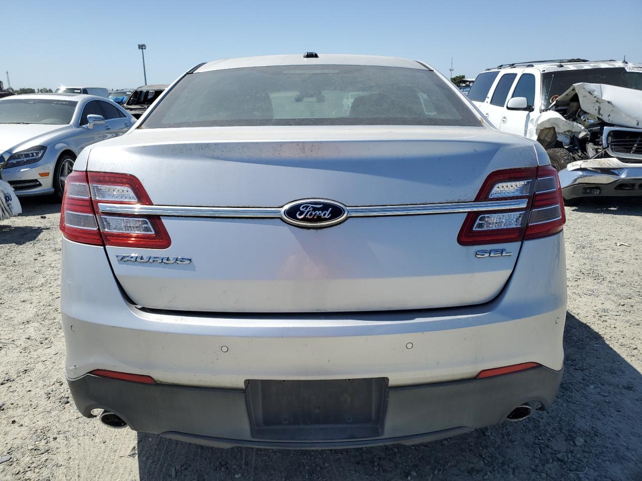 1FAHP2E87DG156452 2013 Ford Taurus Sel