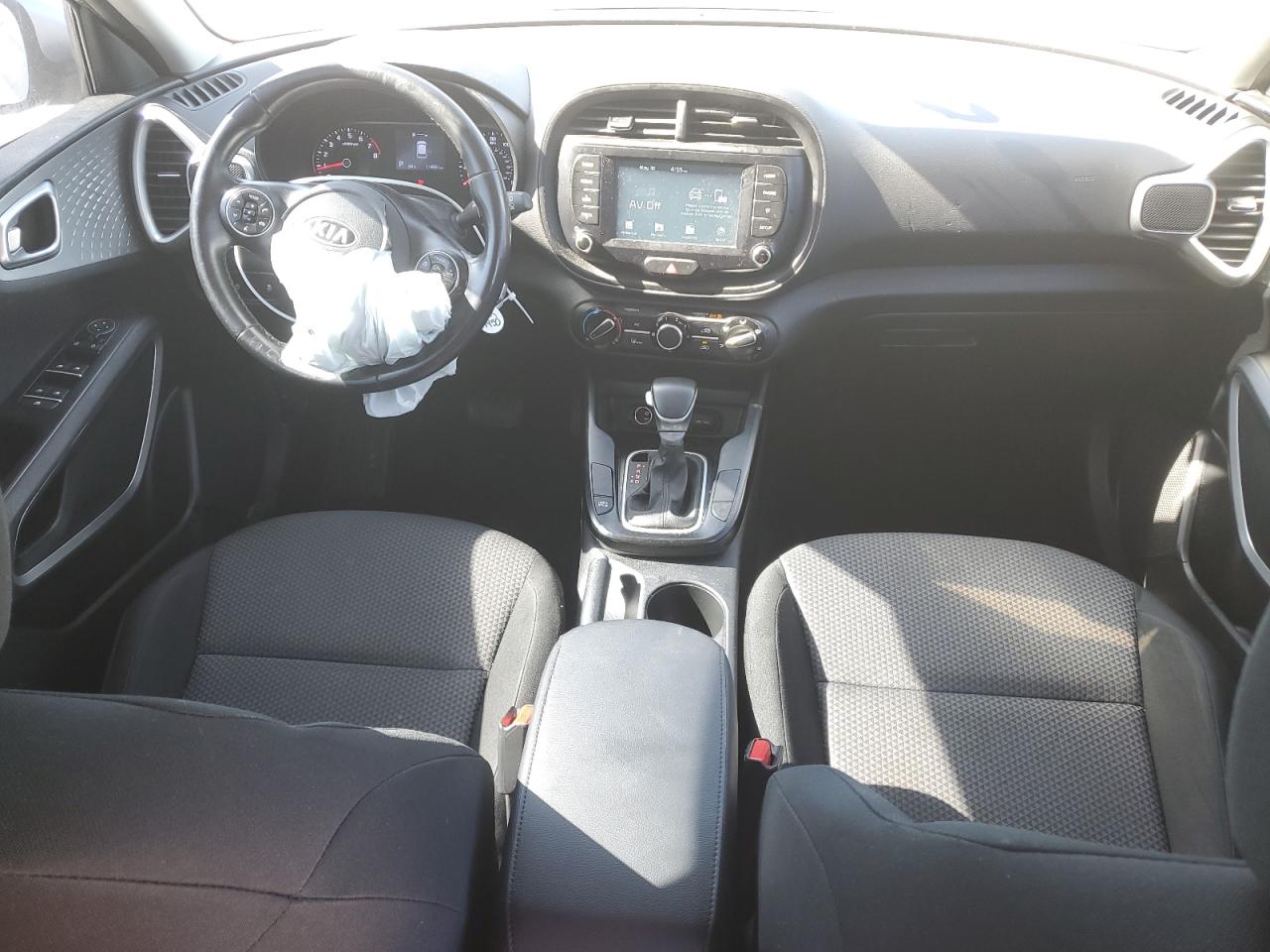 KNDJ23AU0L7717950 2020 Kia Soul Lx