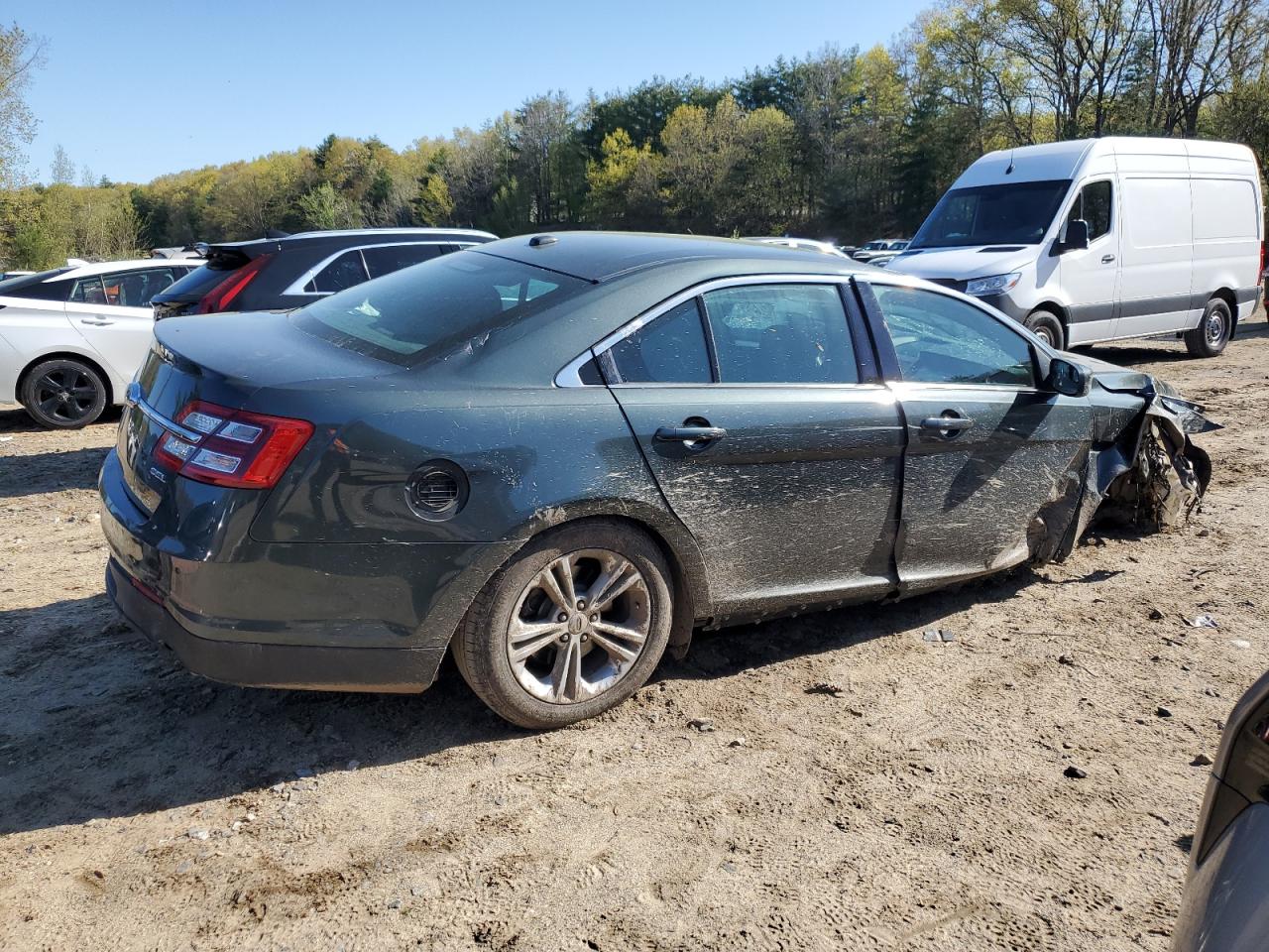 1FAHP2E86GG112947 2016 Ford Taurus Sel