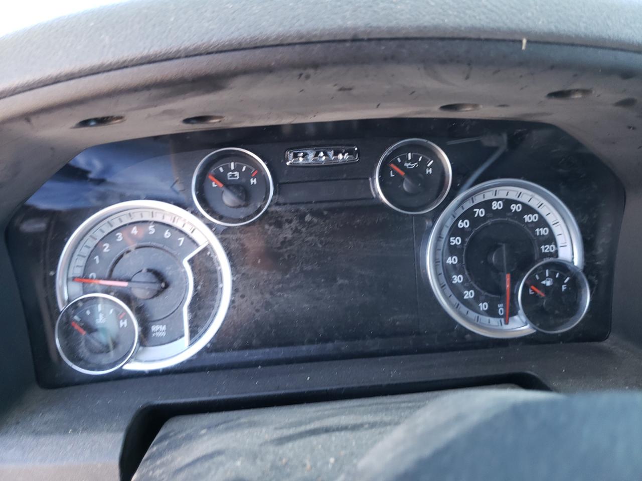 1C6RR7GT8ES400221 2014 Ram 1500 Slt