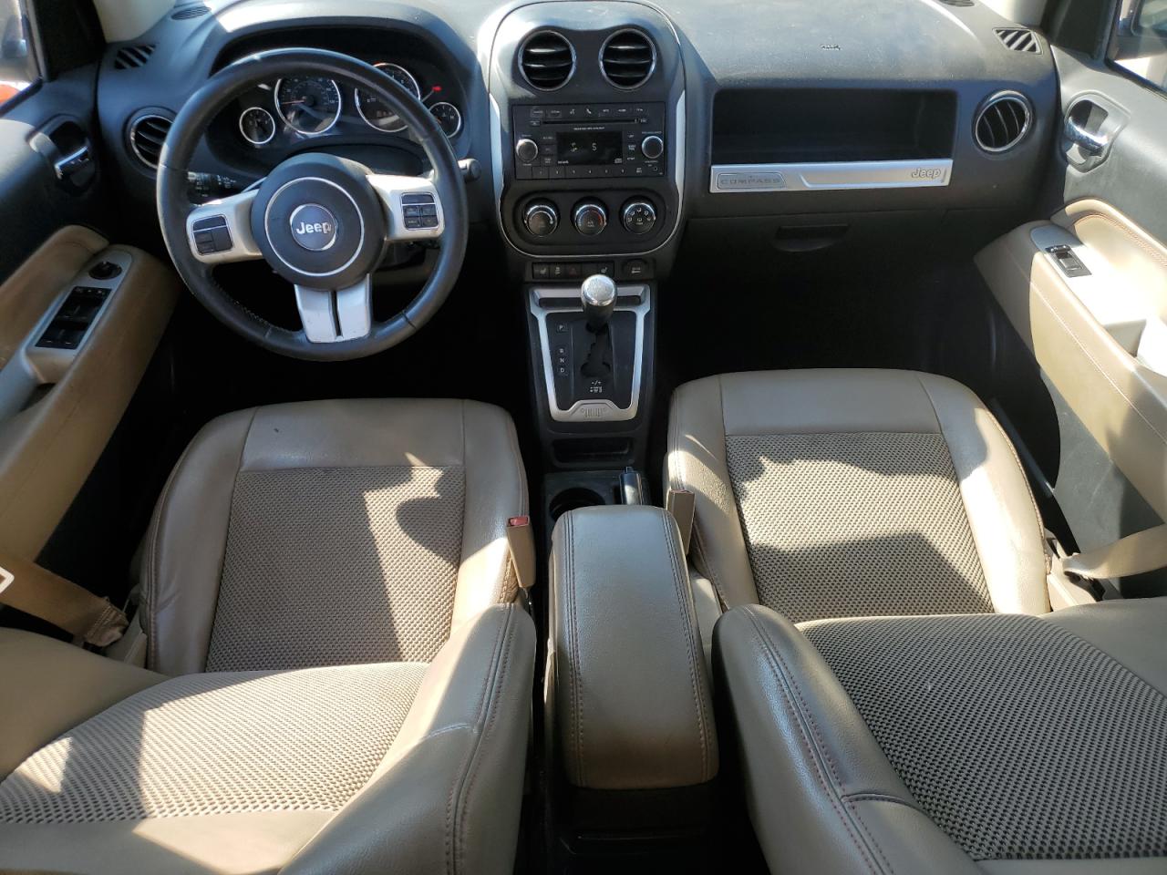 1C4NJCEB2GD656685 2016 Jeep Compass Latitude