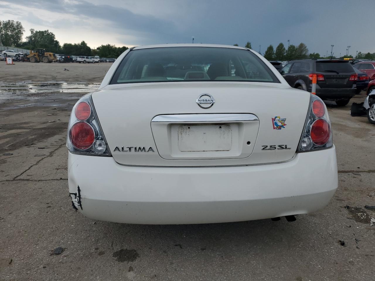1N4AL11DX5N494239 2005 Nissan Altima S