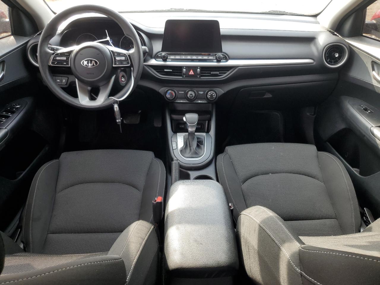 3KPF24ADXME332229 2021 Kia Forte Fe