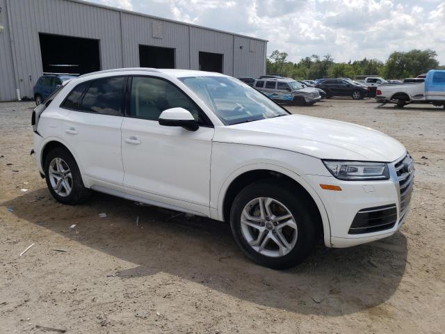 VIN WA1ANAFY2J2114848 2018 Audi Q5, Premium no.4