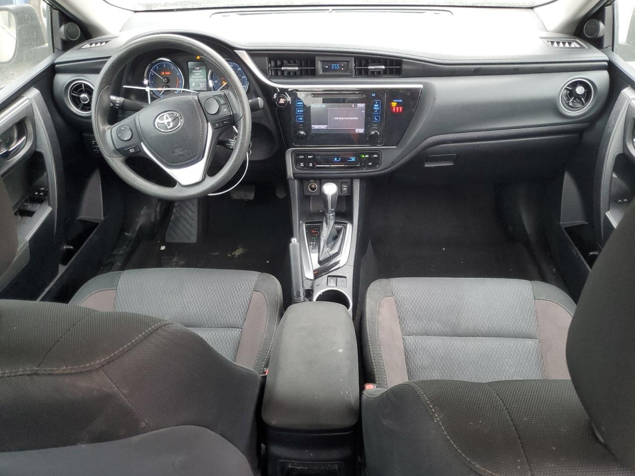 2019 Toyota Corolla L vin: 2T1BURHE5KC216727