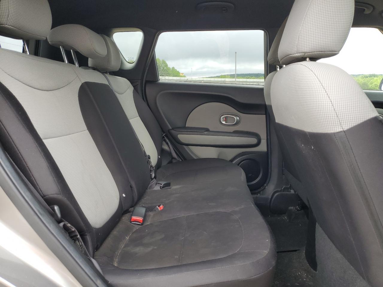 KNDJN2A29F7144969 2015 Kia Soul