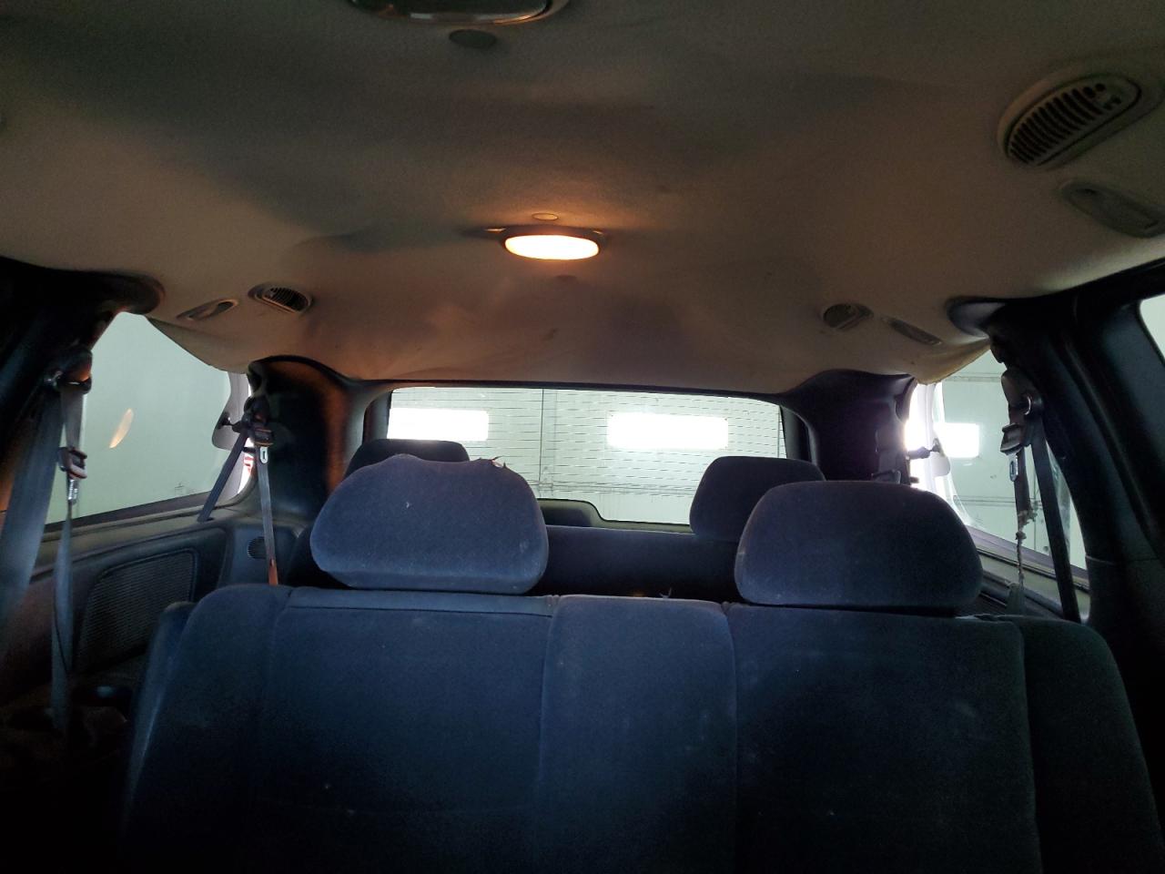 2B4GP44382R709433 2002 Dodge Grand Caravan Sport