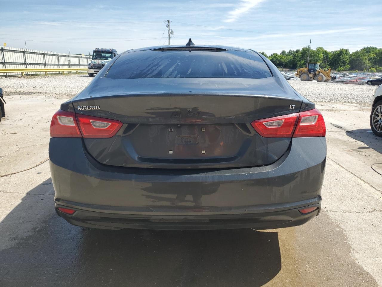 1G1ZD5ST6JF173108 2018 Chevrolet Malibu Lt