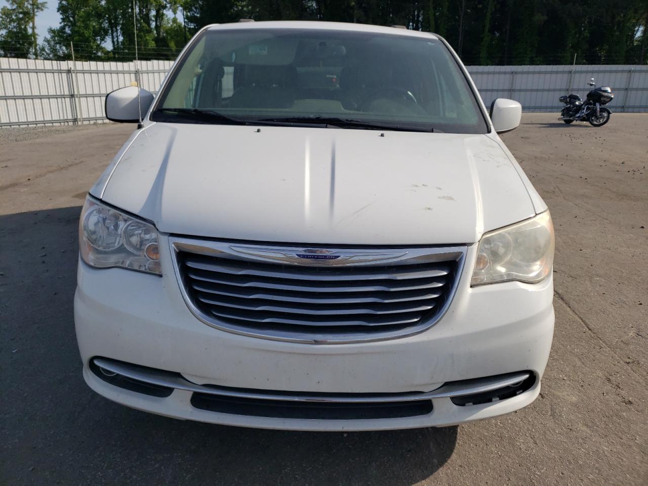 2C4RC1BG9ER325645 2014 Chrysler Town & Country Touring