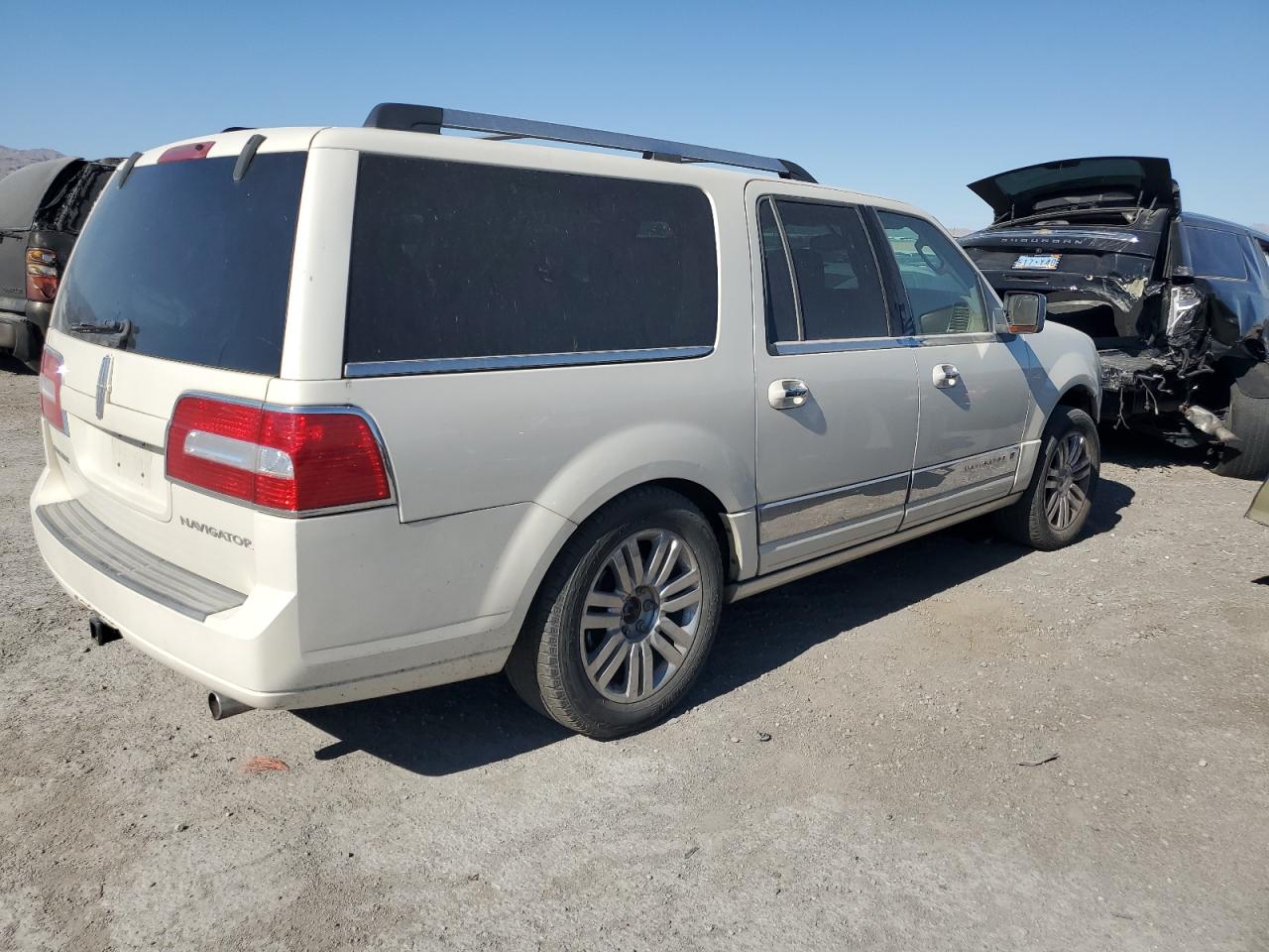 5LMFL28557LJ18723 2007 Lincoln Navigator L