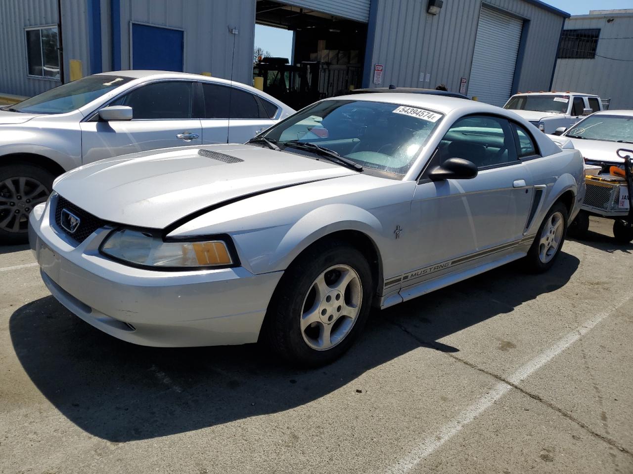 1FAFP4041YF235229 2000 Ford Mustang