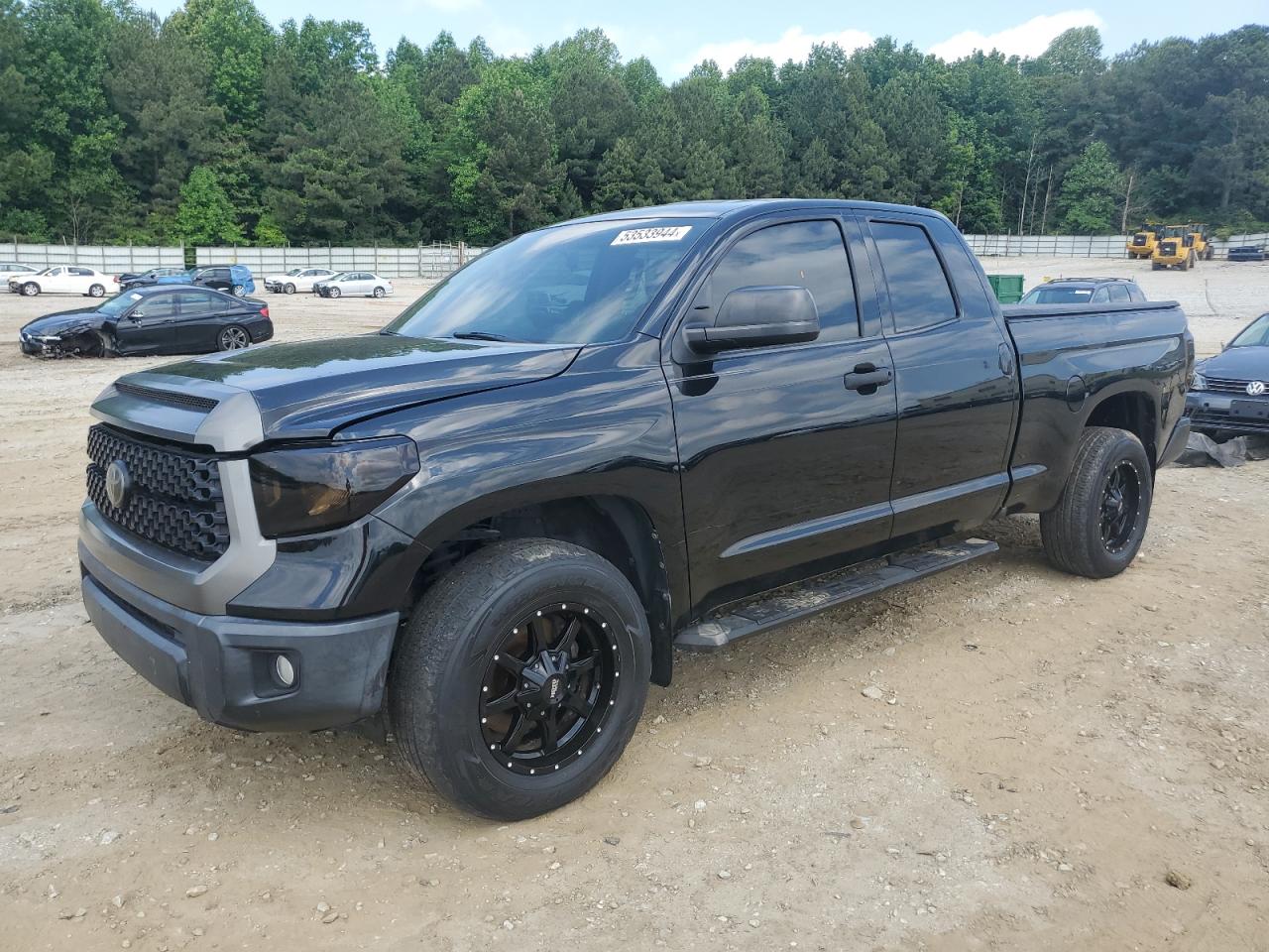 2018 Toyota Tundra Double Cab Sr/Sr5 vin: 5TFRM5F18JX124857