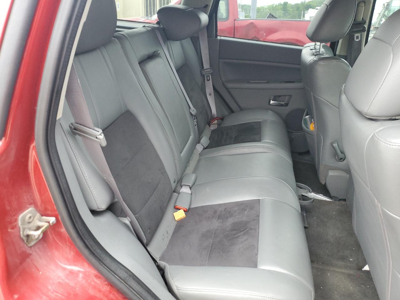 1J8HR78326C345207 2006 Jeep Grand Cherokee Srt-8