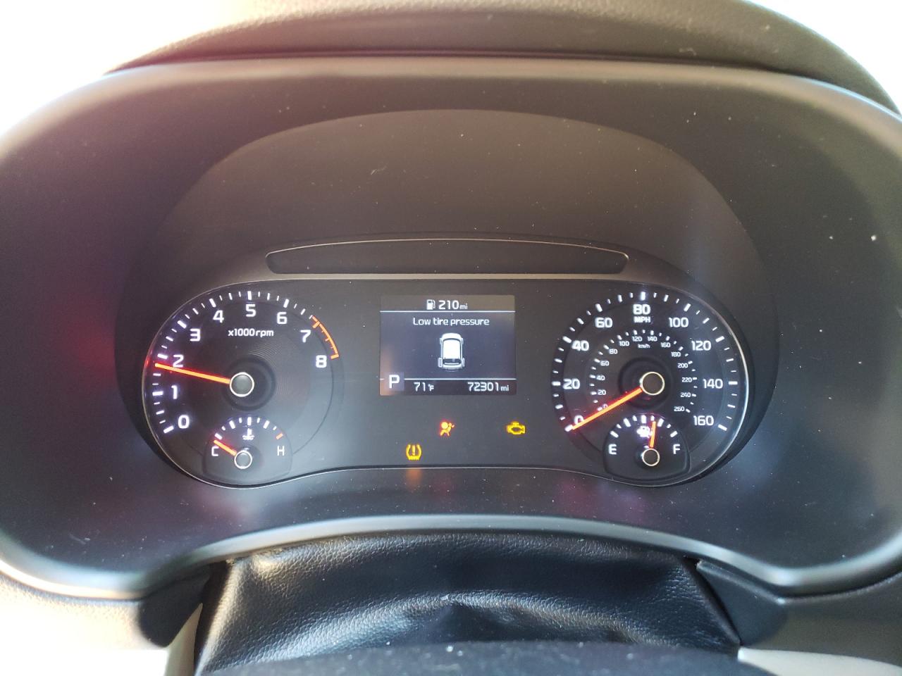 KNDJ23AU4L7061266 2020 Kia Soul Lx