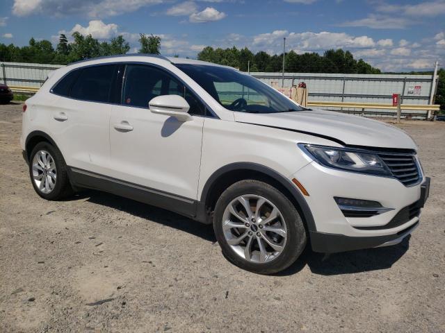 VIN 5LMCJ2D96HUL15719 2017 LINCOLN MKC no.4