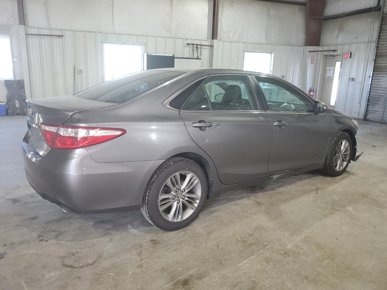 4T1BF1FK3FU978446 2015 Toyota Camry Le