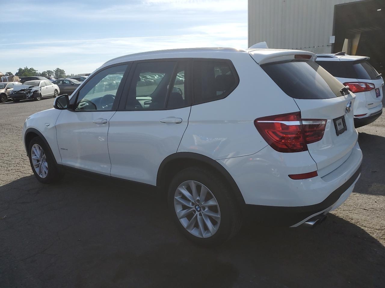 5UXWX9C31H0T22754 2017 BMW X3 xDrive28I