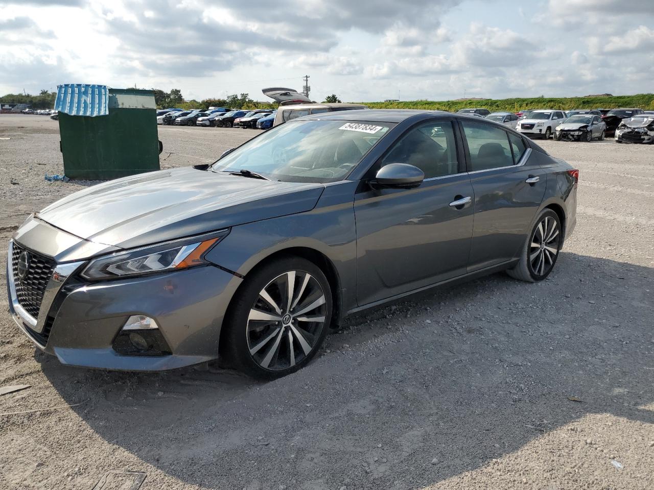 1N4BL4FV9KC215619 2019 Nissan Altima Platinum