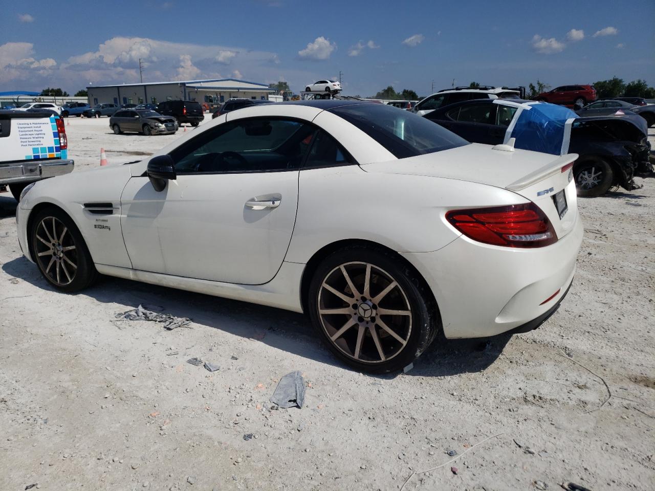 WDDPK6GA8HF133842 2017 Mercedes-Benz Slc 43 Amg