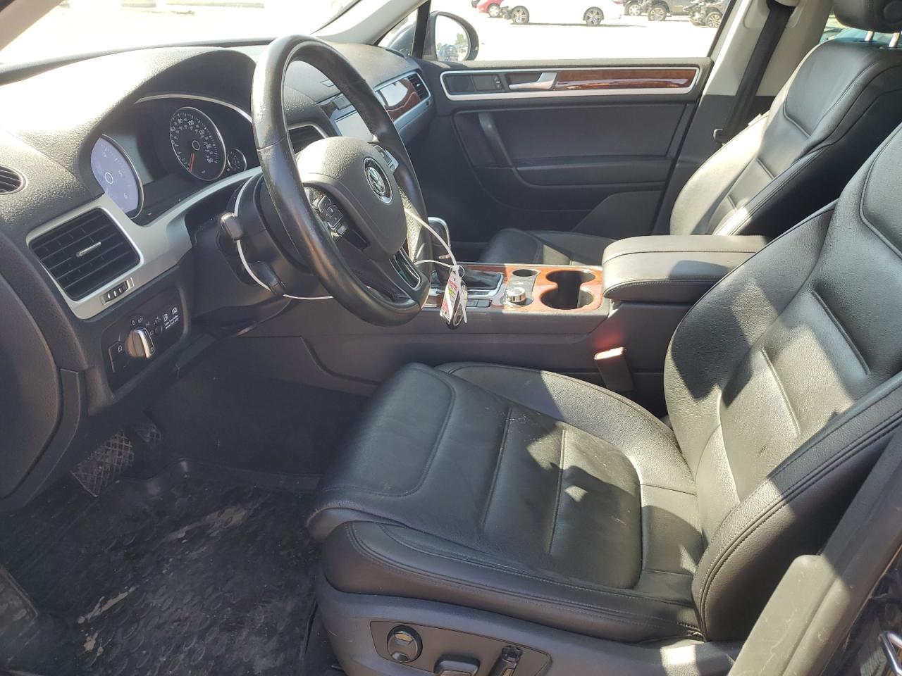 WVGEP9BPXDD003594 2013 Volkswagen Touareg V6 Tdi