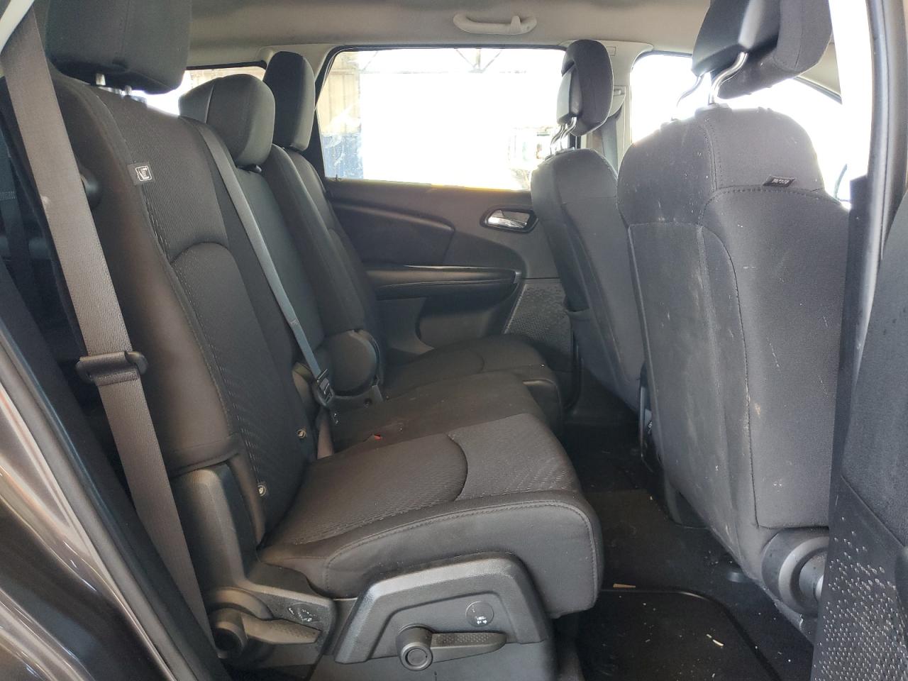 3C4PDCAB3JT241639 2018 Dodge Journey Se