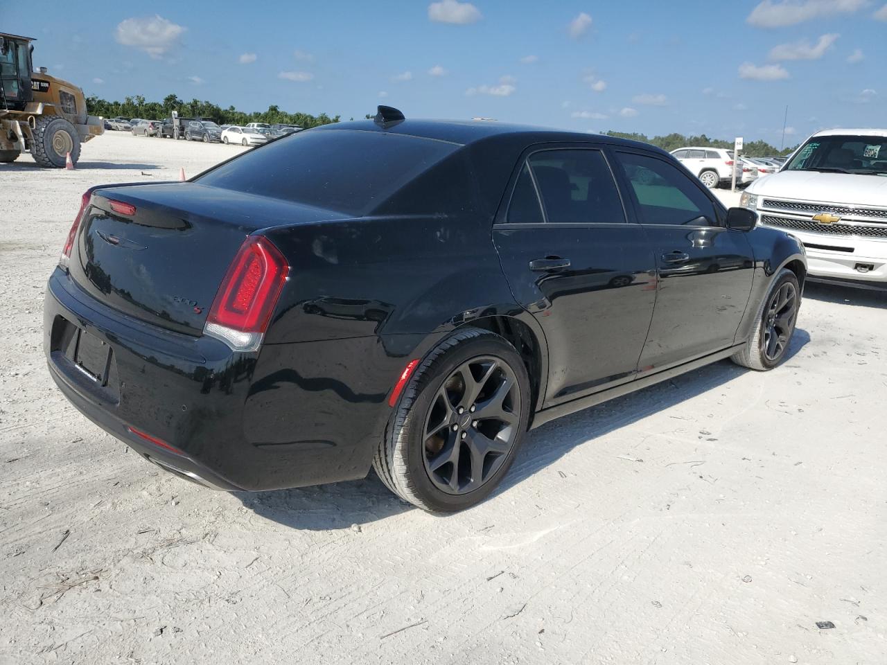 2C3CCABG8MH524121 2021 Chrysler 300 S